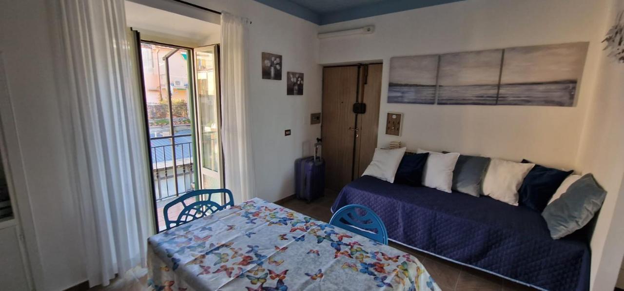 Apartmán Iride Sul Lago 1 Via Principessa Jolanda 10-Piazza Del Molo Anguillara Sabazia Exteriér fotografie